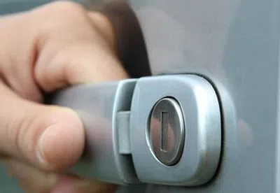 Little Village Locksmith Store Arlington, TX 817-357-4839 - 21-unlock-car